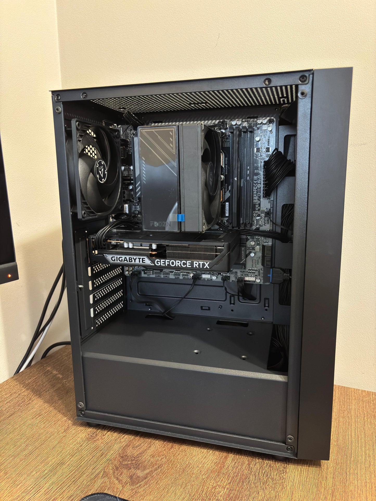 Ticket Giveaway PC GAMING Mini Ripper